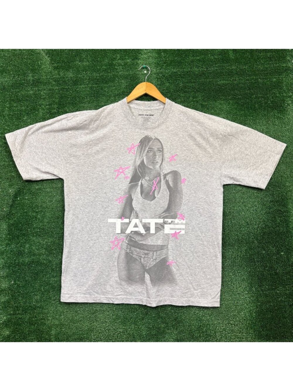 Tate McRae Miss Possessive Tour Stars T-Shirt Size Large